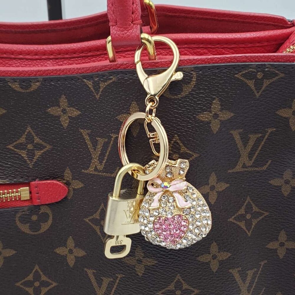 Authentic Louis Vuitton Gold Padlock & Key 🔒 LV Bag Charm w/ Unbranded Keychain - Picture 7 of 7